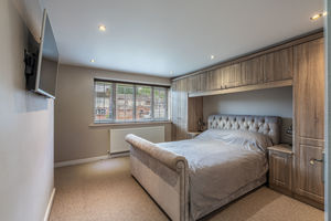 Photo 16- click for photo gallery